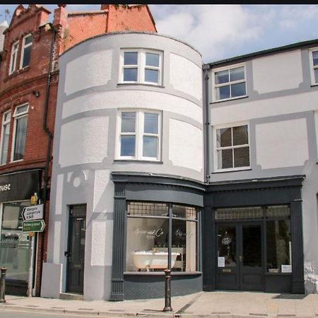 Hand Apartment, Llanrwst, Conwy, Snowdonia Exterior photo